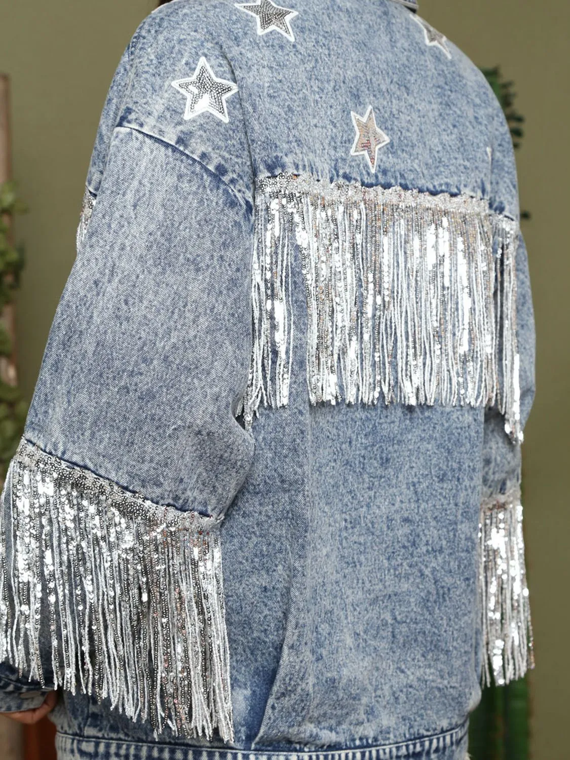 *APP EXCLUSIVE* Fringe Detail Long Sleeve Denim Jacket