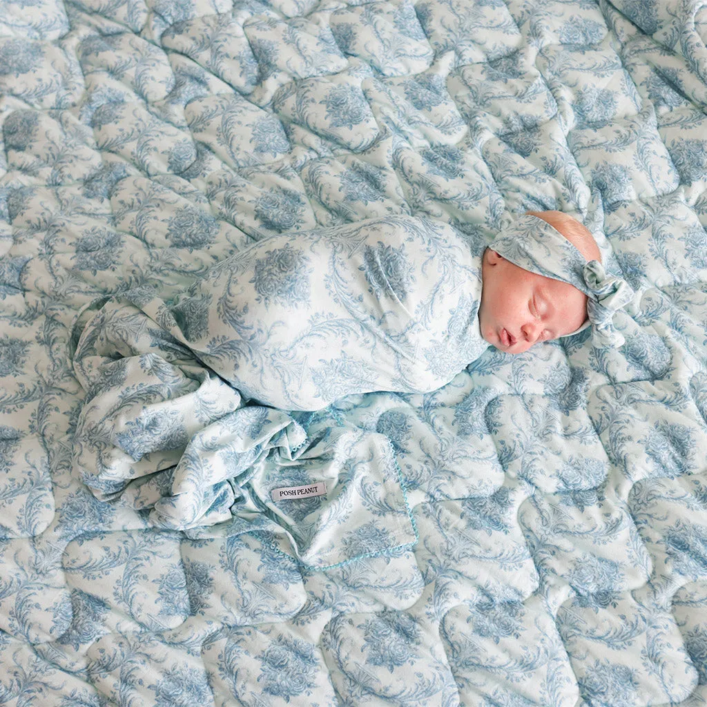 Ava Jane & Light Ava Blue Reversible Quilted Patoo® Blanket