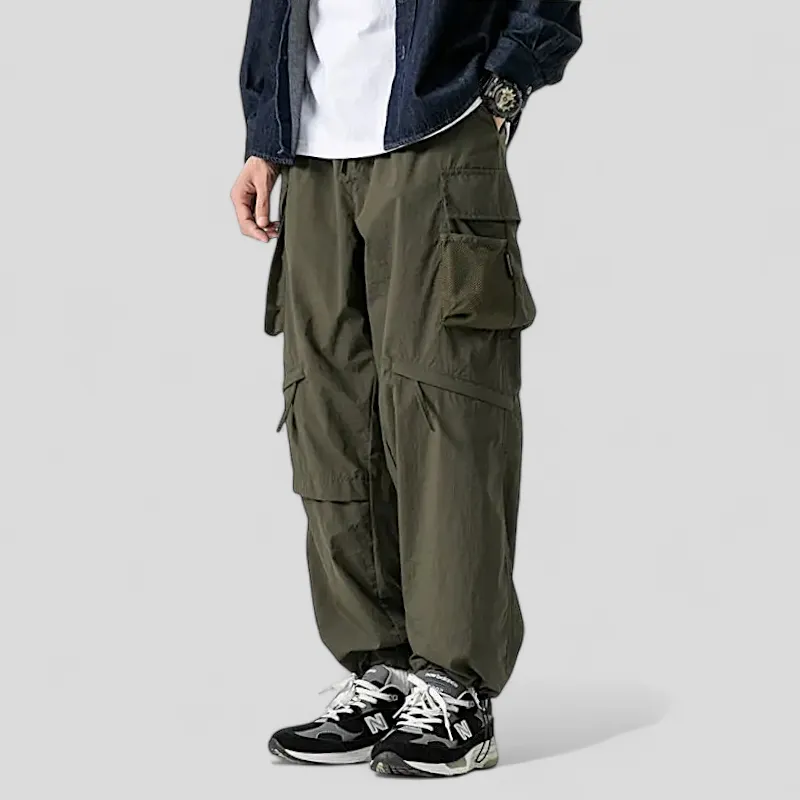 Baggy multi functional cargo jogger