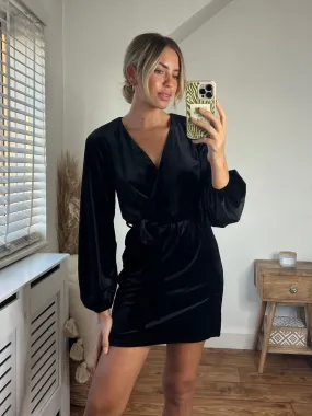 Brianna Balloon Sleeve Velvet Dress / Black