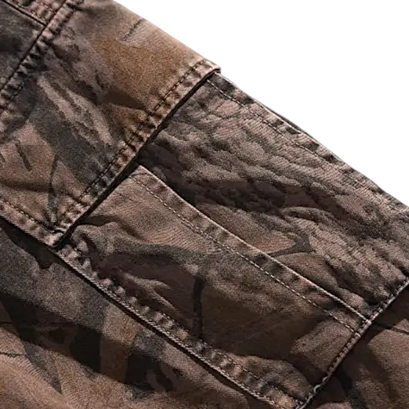 Elastic waist cargo pants in camouflage print