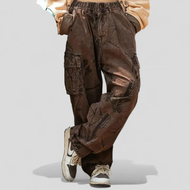 Elastic waist cargo pants in camouflage print