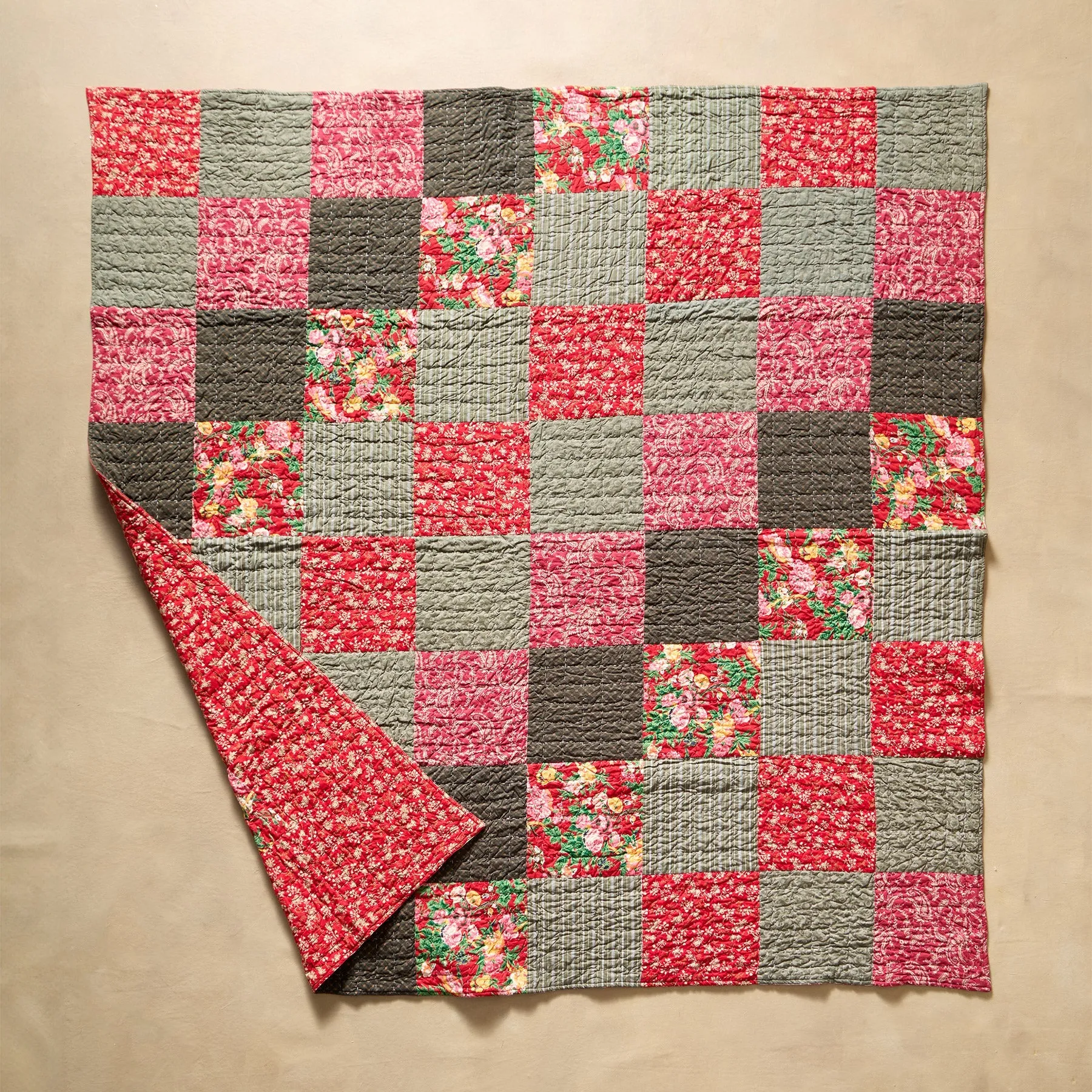 Festive Flourish Patchwork Quilt