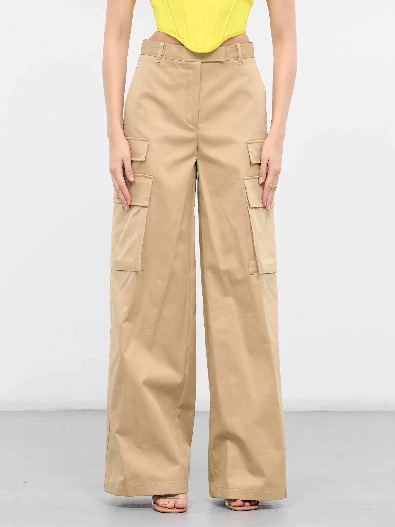 Gabardine Cargo Pants (1013640-1A01718-SAND)