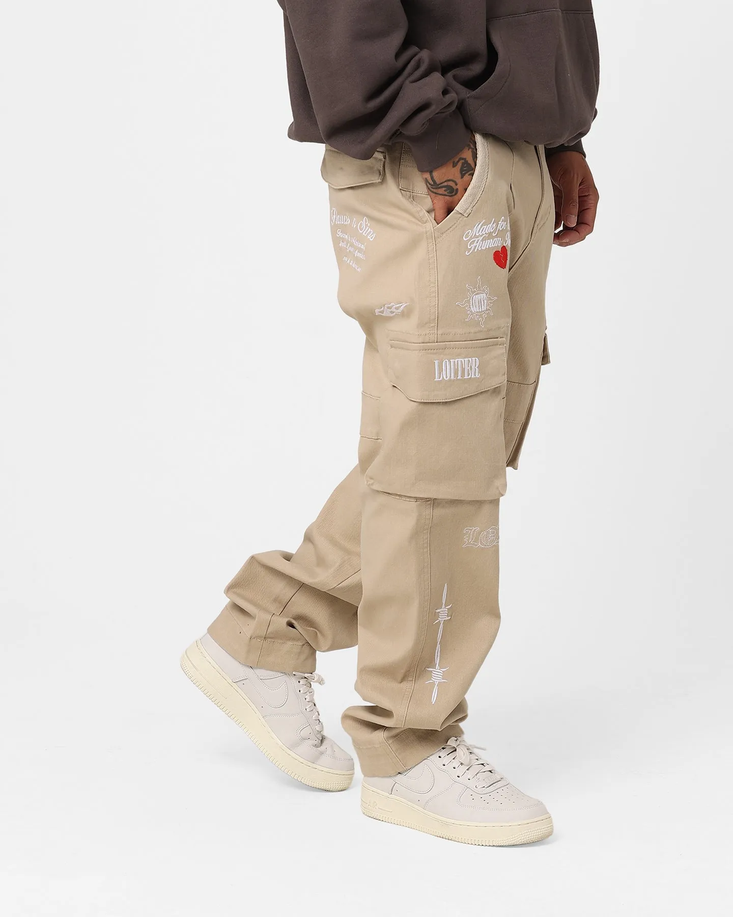 Loiter Sketch Cargo Pants Off White