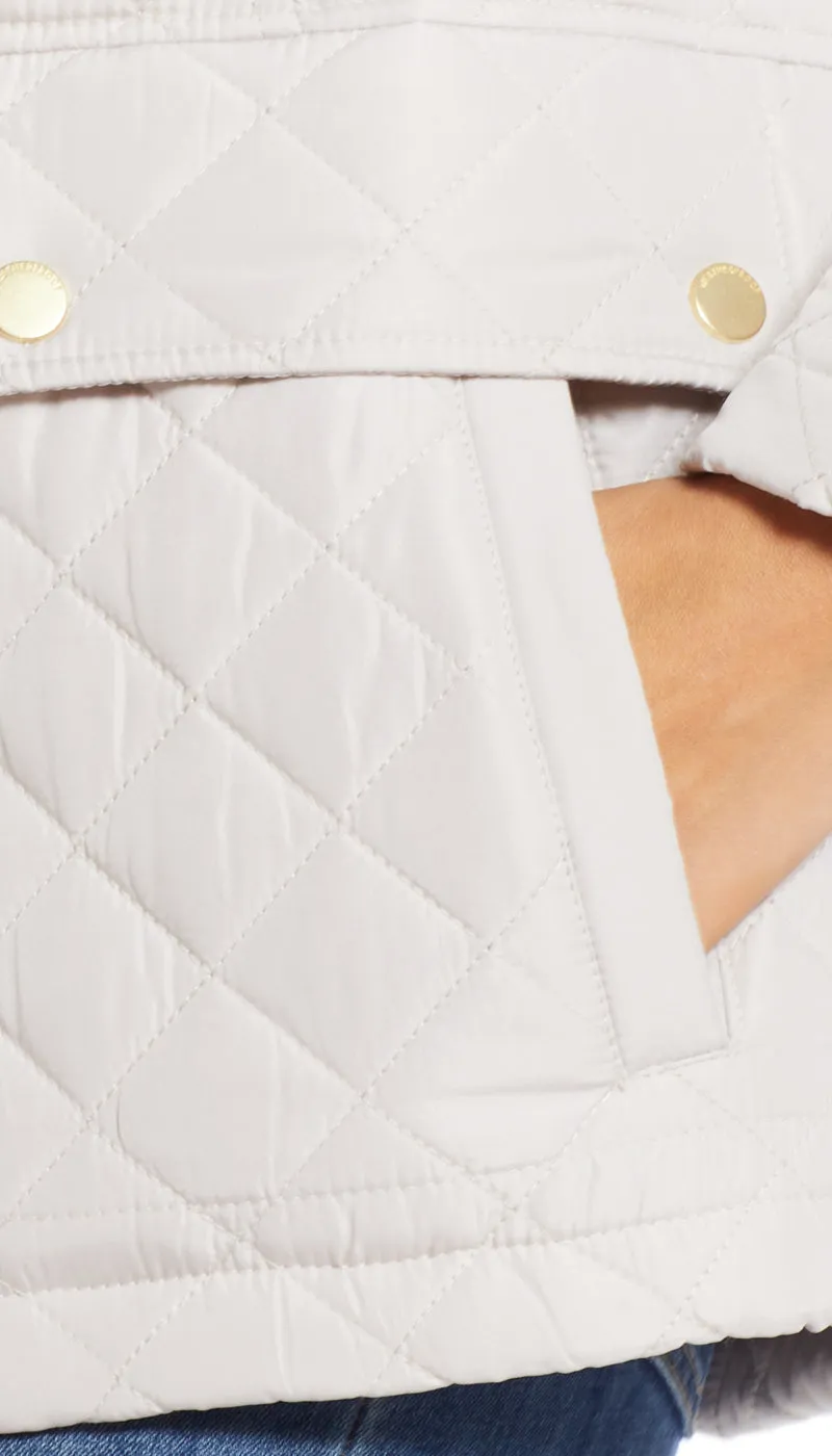 MODERN QUILTED BARN JACKET