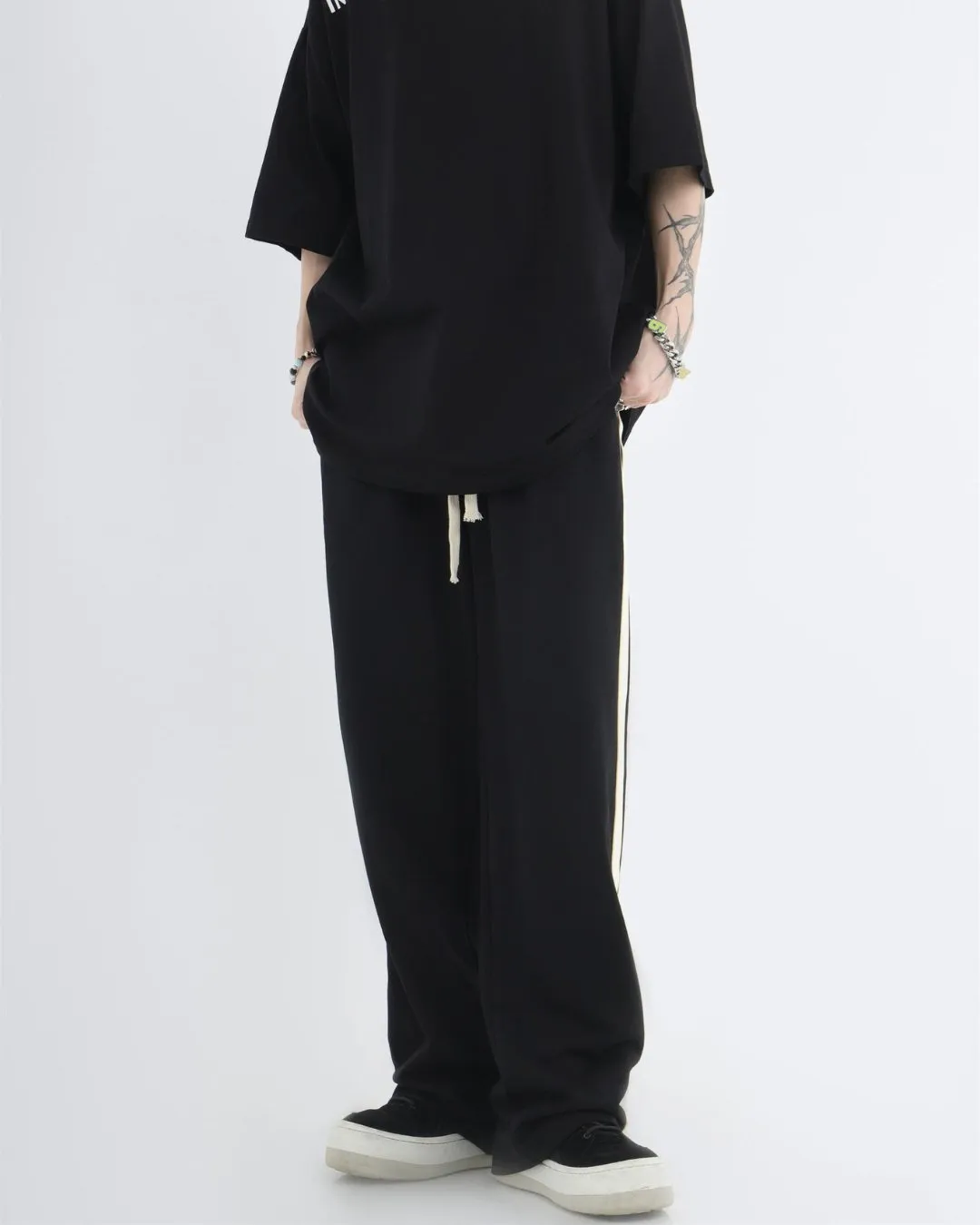 Sideline Track Pants INS0008