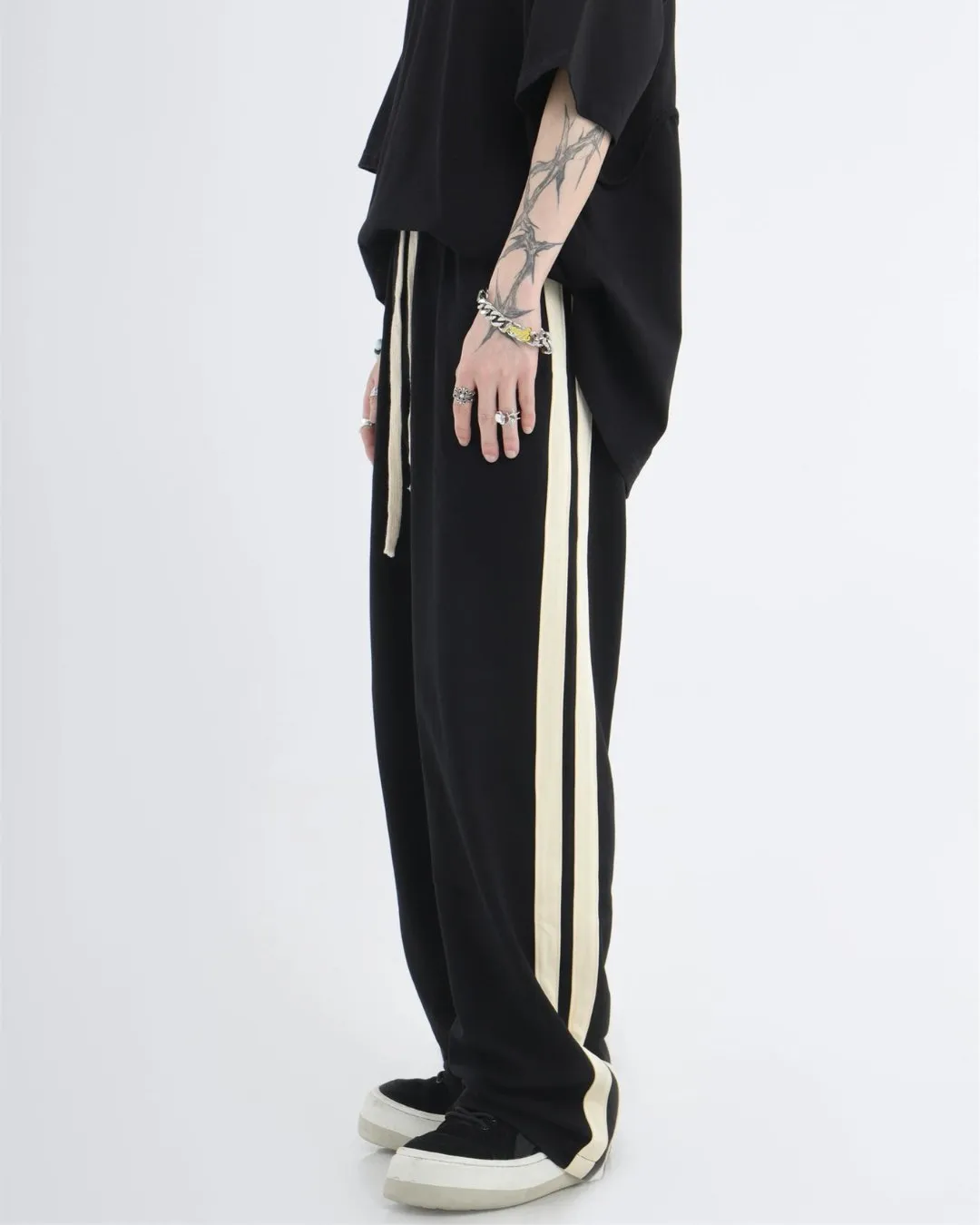 Sideline Track Pants INS0008