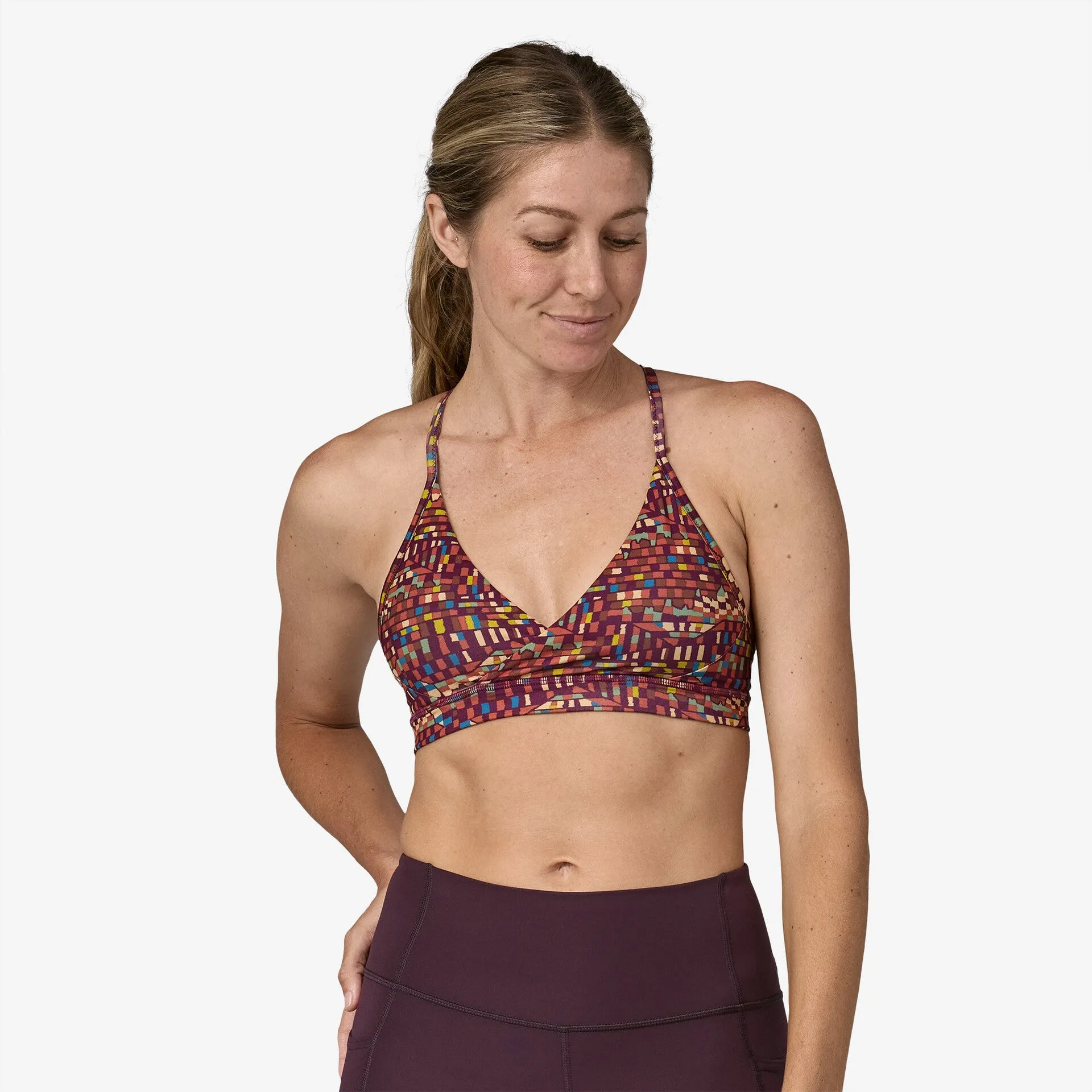 Women's Cross Beta Sports Bra (Past Season)